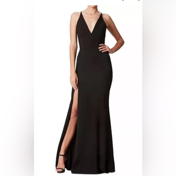 Dress the Population Dresses & Skirts - Dress the population Elegant Black Evening Gown